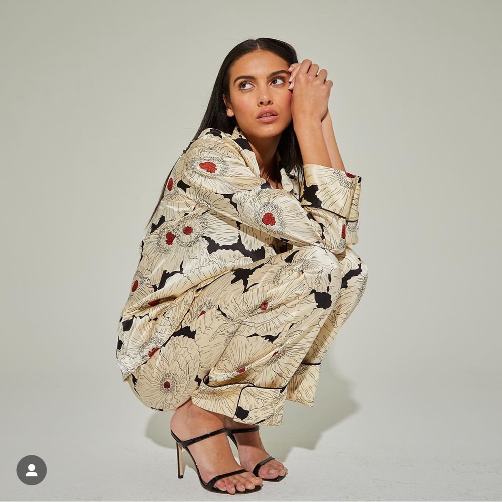 New NOIRI Silk Floral Pajama Set XS